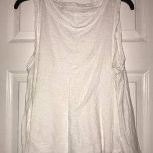 Gap basic white tank top